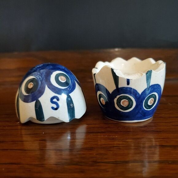 Boleslawiec Polish Hand Made Pottery Salt Pepper Cracked Egg Shaker Peacock - Picture 2 of 6
